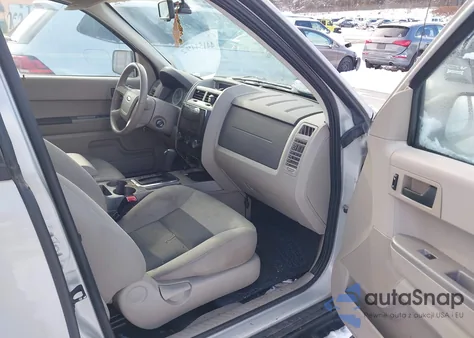 2008 Ford Escape Xlt from USA, damaged, VIN 1FMCU93128KA05254